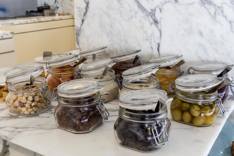 Greek Breakfast - dry nuts & fruits